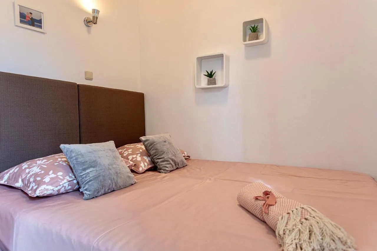 Apartments Adria Garden Baška
